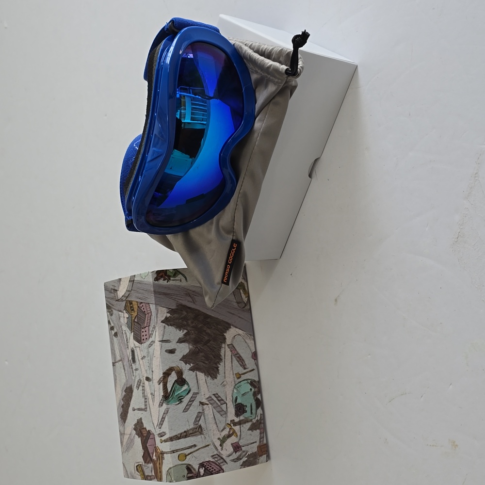 NIB Akaso Ski Snowboarding Glasses Blue Frame Blue Lens